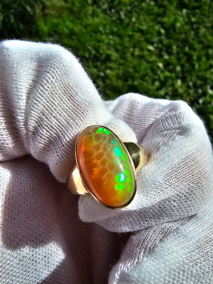 18ct Gold Opal