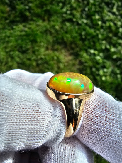 18ct Gold Opal