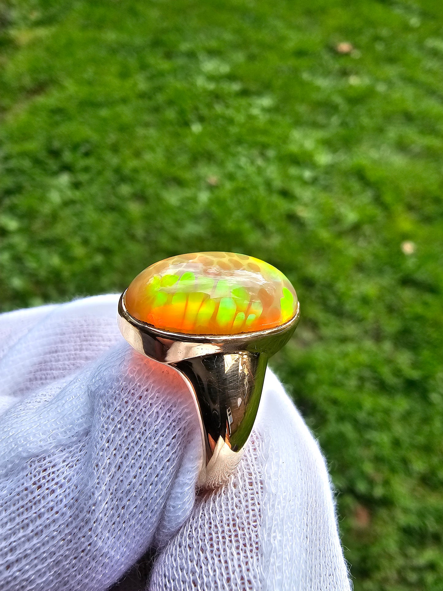 18ct Gold Opal