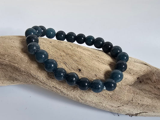 Handcrafted 8mm Apatite Bracelet